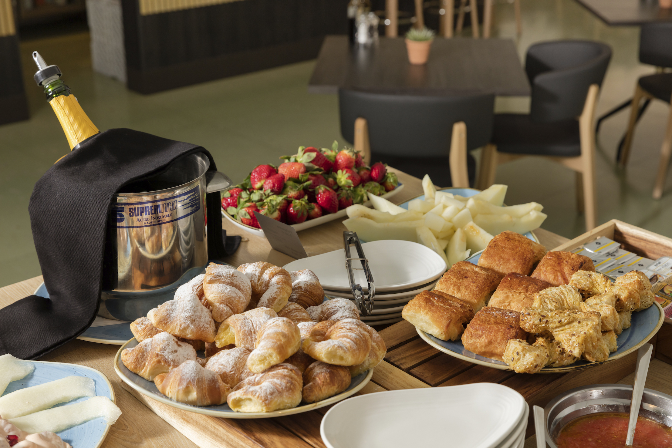 Ars Magna Bleisure Hotel – Desayuno